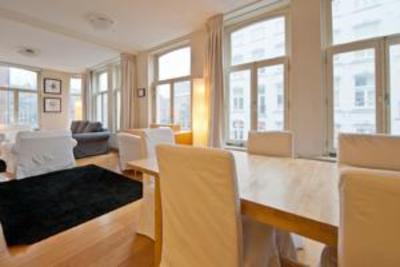 фото отеля Dam Square Apartments