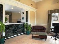 Days Inn - Lawrence