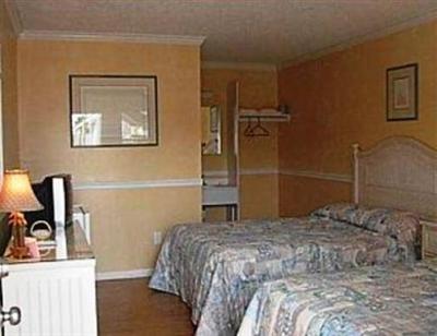 фото отеля Bay Breeze Motel