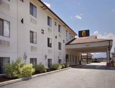фото отеля Super 8 Wenatchee