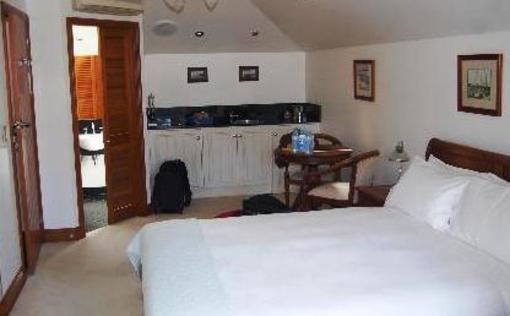 фото отеля Hearns Cottage Suites Port Fairy