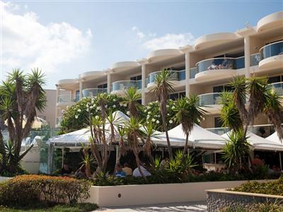 фото отеля Tingirana Apartments Noosa