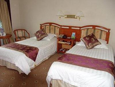 фото отеля Jingcheng Hotel Ruili