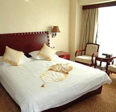 фото отеля Jingcheng Hotel Ruili