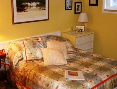 фото отеля Bewitched and BEDazzled B&B