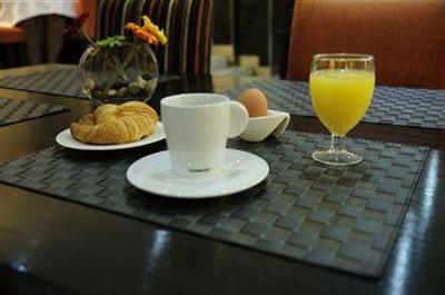 фото отеля Hotel Colon Rambla