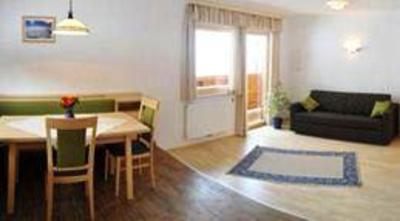 фото отеля Hocheggerhof Urlaub am Kinderbauernhof Apartment Rohrmoos-Untertal