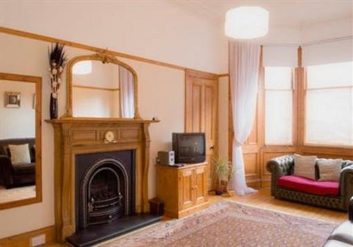 фото отеля Marchmont Main Door Apartment Edinburgh