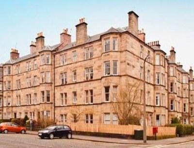 фото отеля Marchmont Main Door Apartment Edinburgh