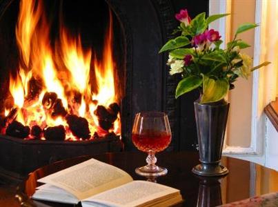 фото отеля Coul House Hotel Contin