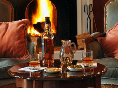 фото отеля Coul House Hotel Contin