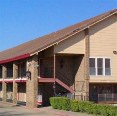фото отеля Parkway Inn Arlington