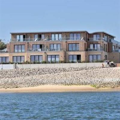 фото отеля Hotel Strand am Konigshafen