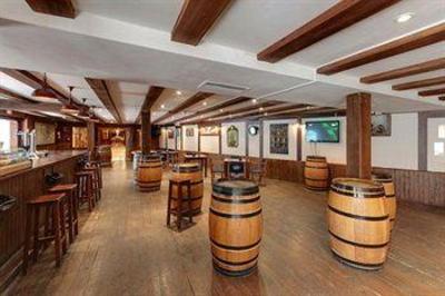 фото отеля Tryp Segovia-Los Angeles Nayade Hotel