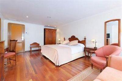 фото отеля Tryp Segovia-Los Angeles Nayade Hotel