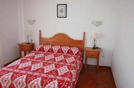 фото отеля Apartamentos La Luna Nerja