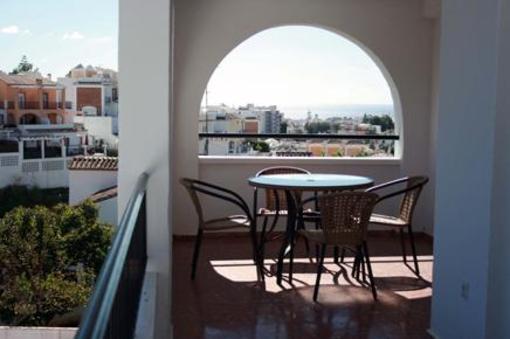 фото отеля Apartamentos La Luna Nerja