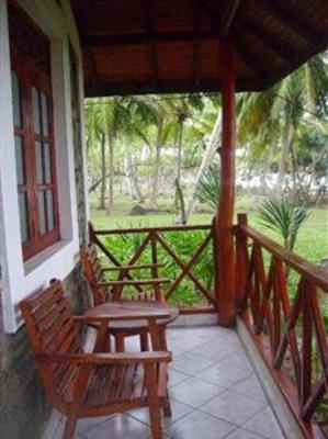 фото отеля Turtle Beach Cabanas