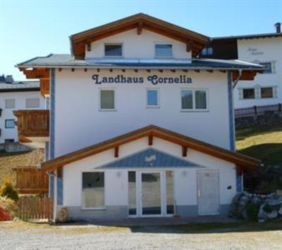 фото отеля Pension Alpenhof Berwang