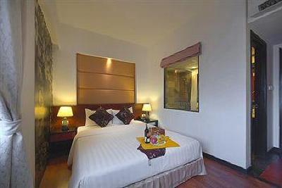 фото отеля Gia Bao Grand Hotel