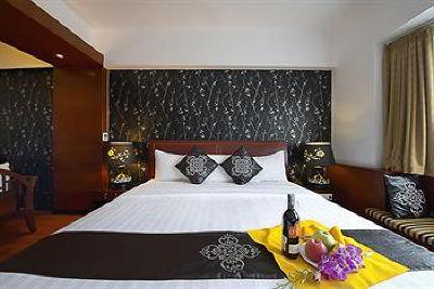 фото отеля Gia Bao Grand Hotel