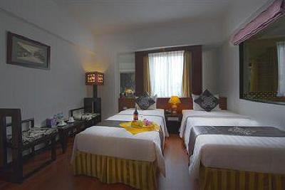 фото отеля Gia Bao Grand Hotel
