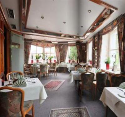 фото отеля Hotel Zur Linde Schermbeck