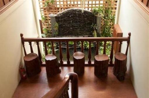 фото отеля Pumalin Guest House
