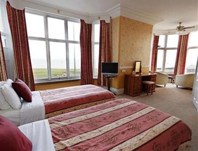 фото отеля The Cliftonville Hotel