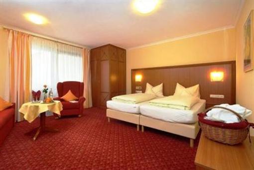 фото отеля Kurhotel Kaiser Trajan
