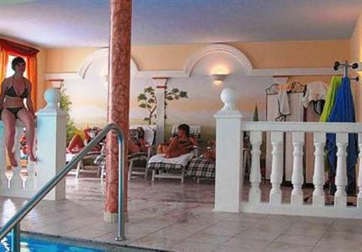 фото отеля Kurhotel Kaiser Trajan