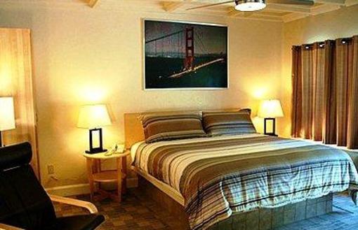 фото отеля Colonial Inn San Rafael
