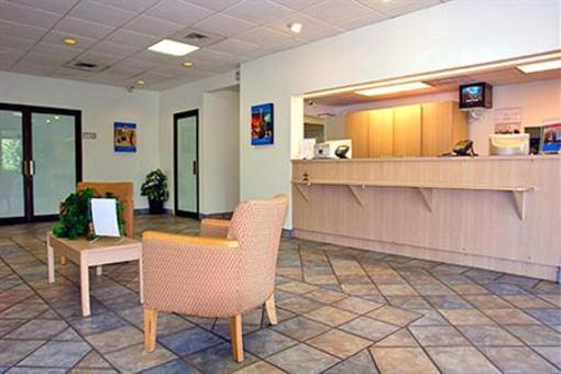 фото отеля Motel 6 Tallahassee Downtown