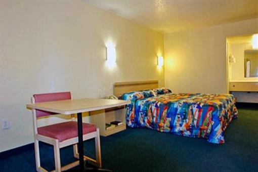 фото отеля Motel 6 Tallahassee Downtown