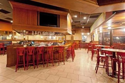 фото отеля Holiday Inn Golf & Conference Center Staunton