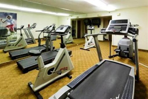 фото отеля Holiday Inn Golf & Conference Center Staunton