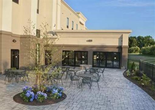 фото отеля Hampton Inn & Suites New Hartford Utica