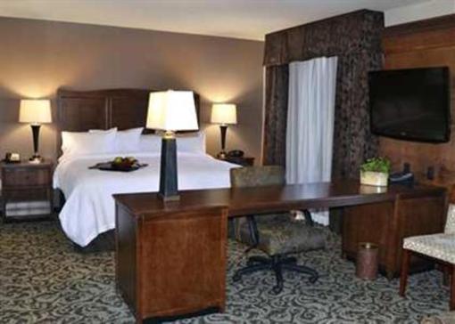 фото отеля Hampton Inn & Suites New Hartford Utica