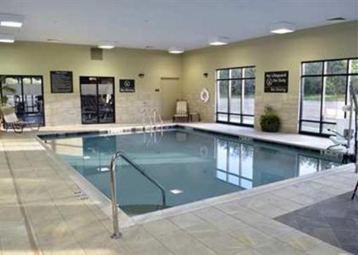 фото отеля Hampton Inn & Suites New Hartford Utica