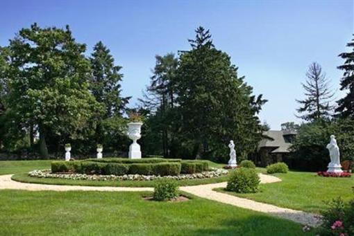 фото отеля Tarrytown House Estate on the Hudson