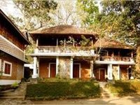 Hotel Ambadi Thekkady