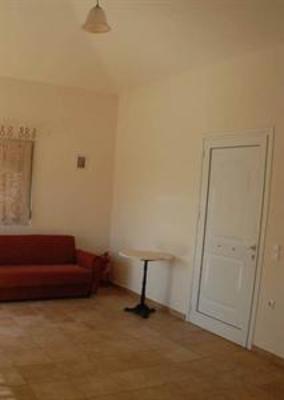 фото отеля Gialos Village Beach Apartments