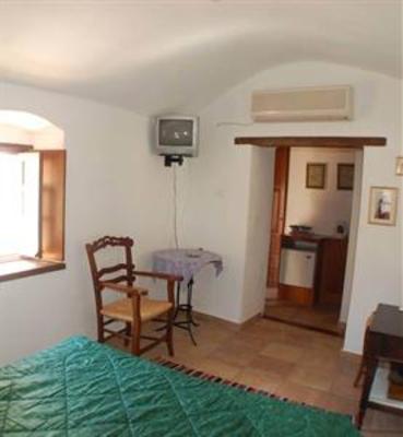 фото отеля Gialos Village Beach Apartments