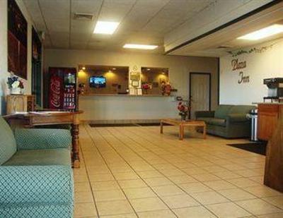 фото отеля Plaza Inn Topeka