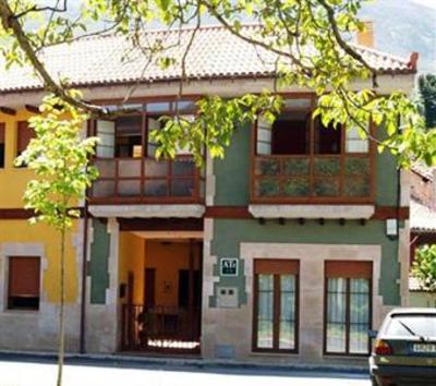 фото отеля Rincon De Poo Apartamentos Rurales