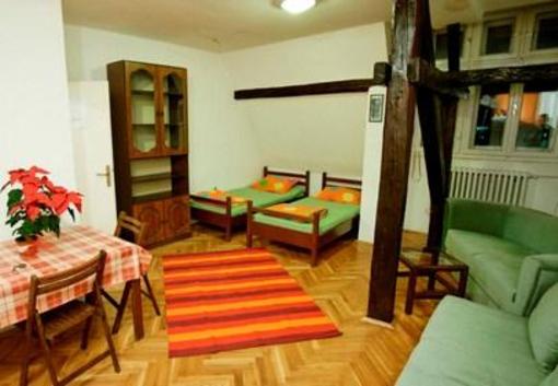 фото отеля Hostel Sova Novi Sad