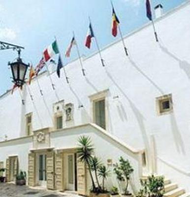 фото отеля Villaggio In Case Sparse Nel Centro Storico Hotel Martina Franca