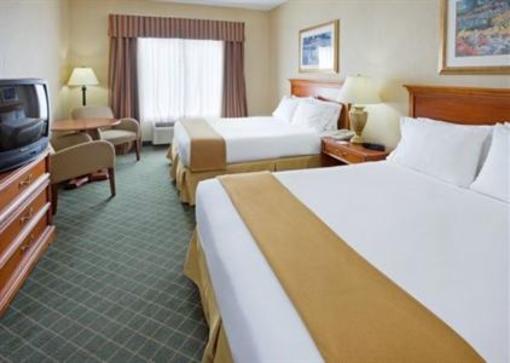 фото отеля Holiday Inn Express Hotel & Suites Chester (New York)