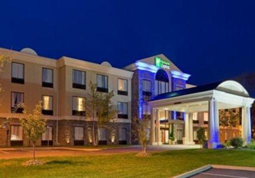 фото отеля Holiday Inn Express Hotel & Suites Chester (New York)