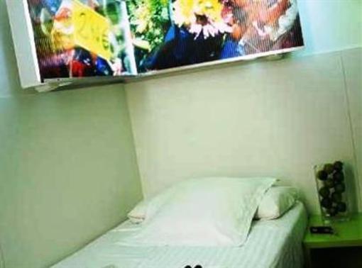 фото отеля Hostal Gat Raval